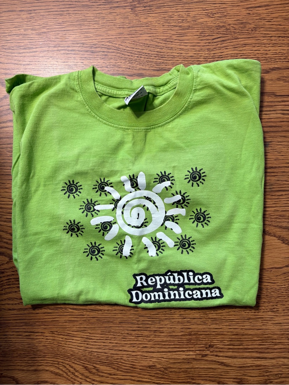 República Dominicana Lime Green Graphic Short Sleeve Tee